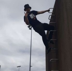 Meet your Posher, Walter